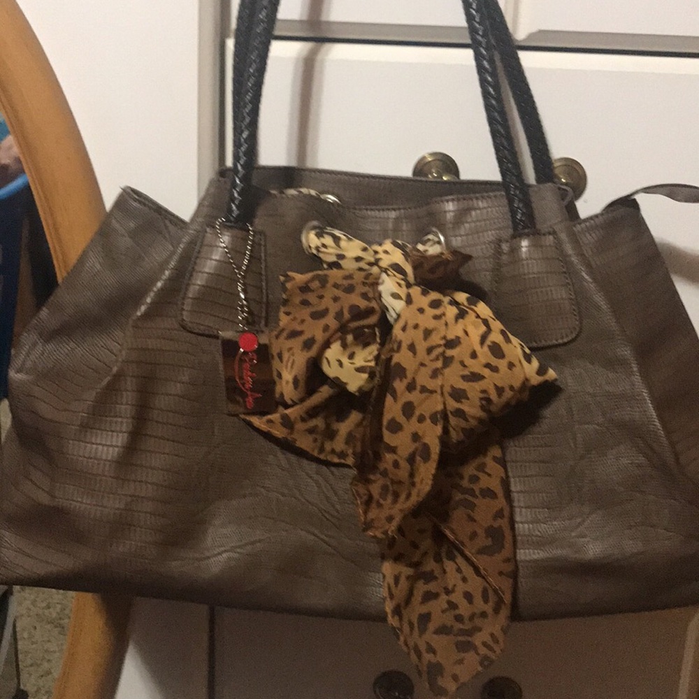 Penelope Ann Purse.